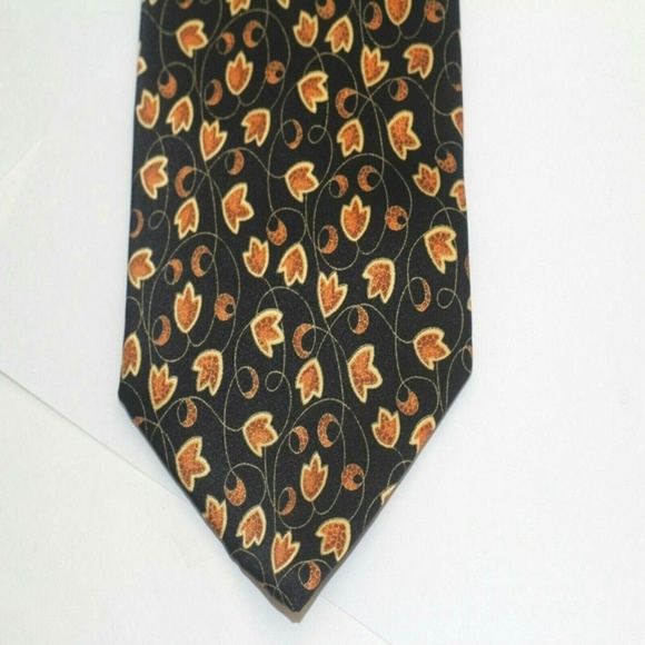 Recent BRIONI Handmade in Italy 100 % Silk men's - Picture 1 of 8